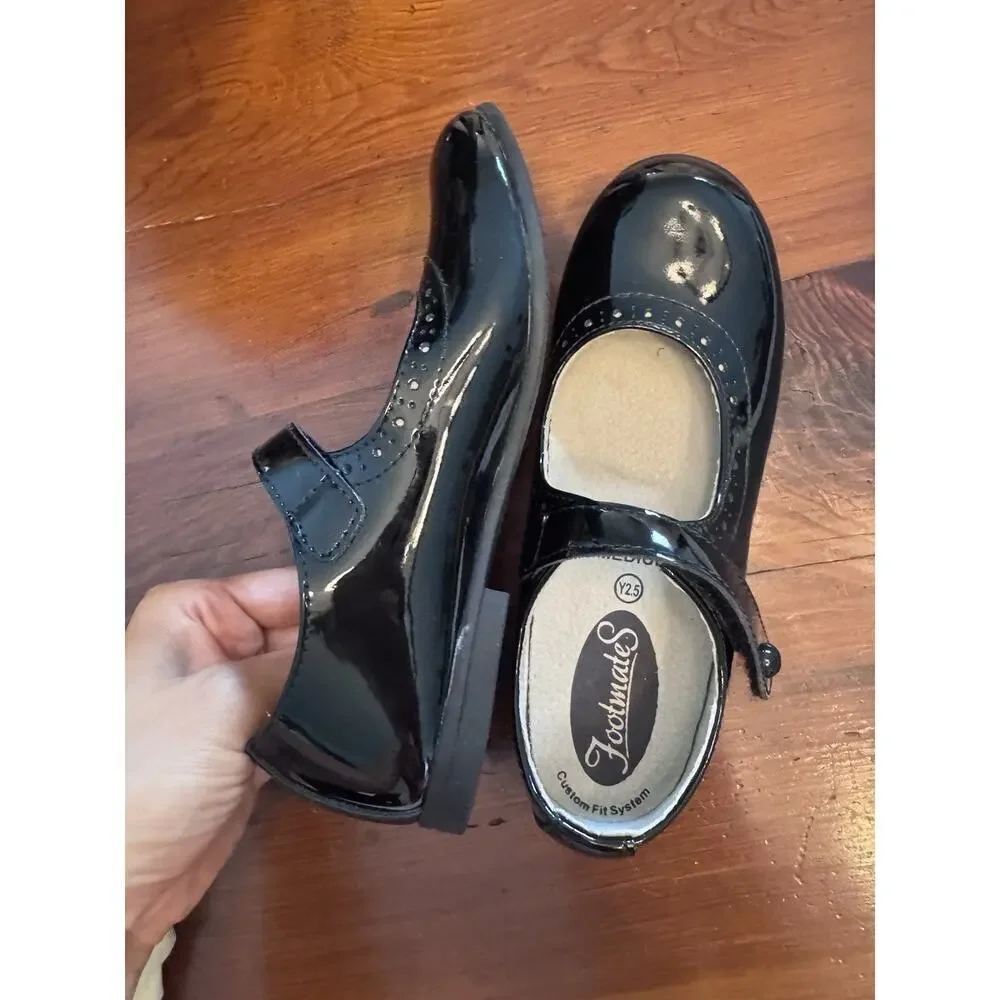 Footmates Emma Mary Janes Navy Patent Leather Dress Shoes - Size 13.5